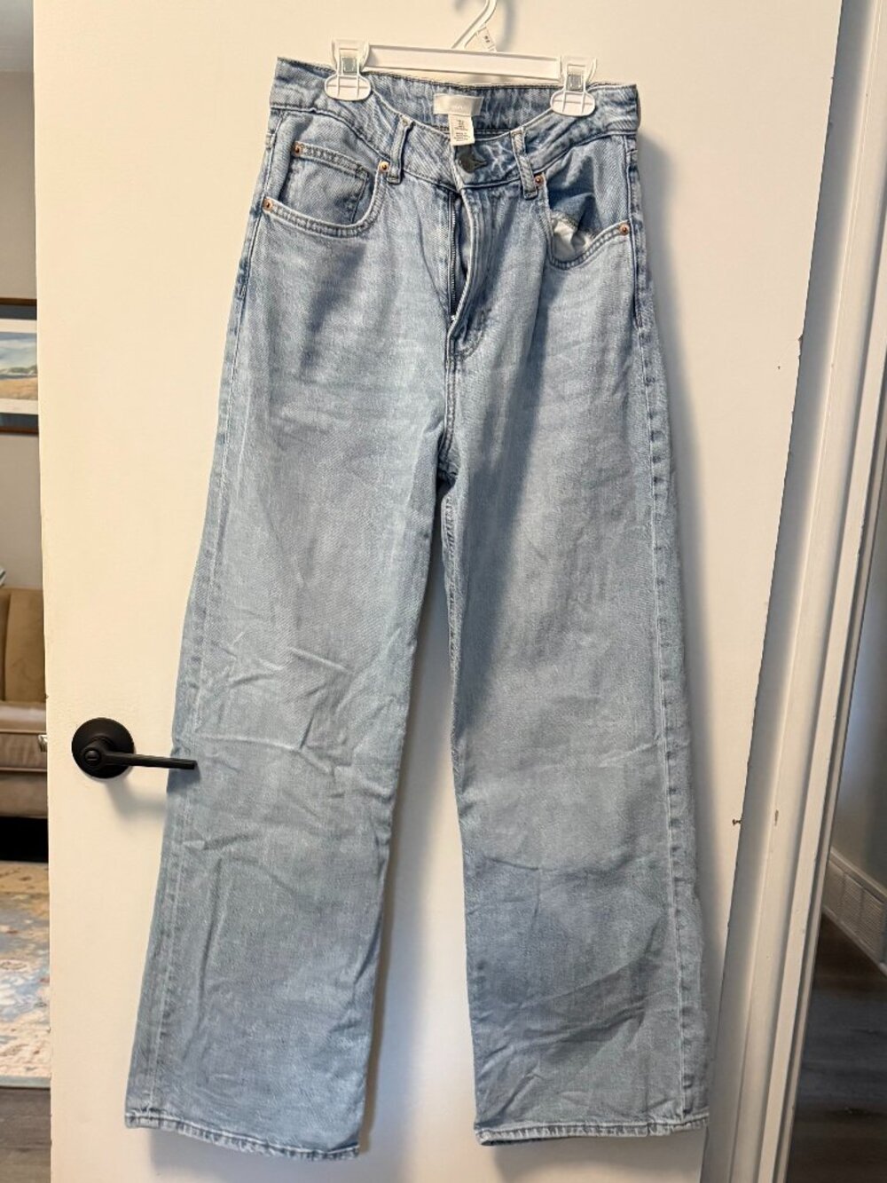 H&M Light Wash Wide Leg Jeans Size 8
